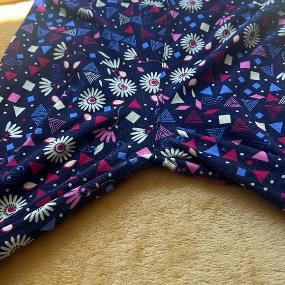 Lularoe Leggings - One Size, 3 pack of leggings! - Picture 3 of 10